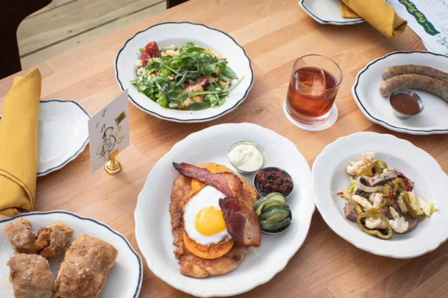 The Pandemic Is Pushing QR Code Menus Into the Mainstream